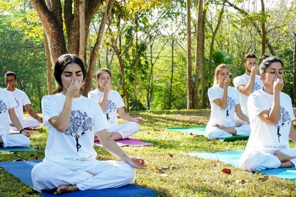 meditation_in_yoga20200507075610_1005_1